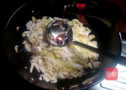 白菜炒肉的做法图解5