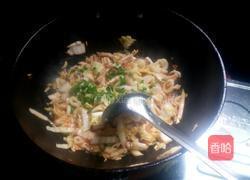 白菜炒肉的做法图解6