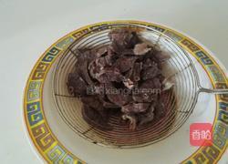 酸菜炒肺子的做法图解7