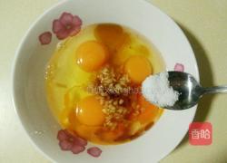 蟹黄蛋的做法图解4