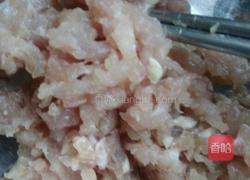 抱蛋煎饺的做法图解1