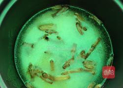 沙虫瘦肉粥的做法图解5