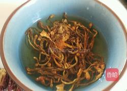 虫草花炖鸭汤的做法图解3