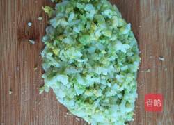 香菇白菜猪肉饺子的做法图解4