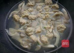 蘑菇肉丸汤的做法图解7