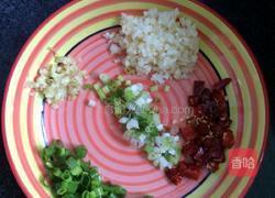 火腿炒菇的做法图解3