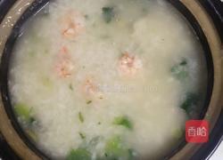 虾仁油麦鲜粥的做法图解6