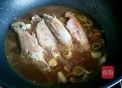 酱油水煮杂鱼的做法图解7