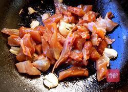 蒜烧牛蹄筋的做法图解4