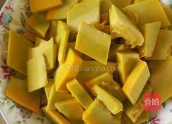 老南瓜馒头的做法图解2