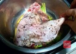 麻辣鸭块的做法图解3