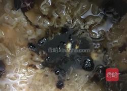 银耳莲子红枣羹的做法图解7