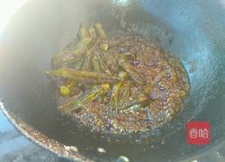 油焖秋葵的做法图解5