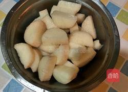 淮山鸡汤的做法图解2