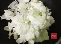 爆炒圆白菜的做法图解3