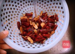 桂花黑糖红枣酱的做法图解2