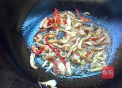 豆苗炒肉的做法图解4
