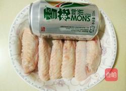 啤酒烧鸡翅的做法图解1