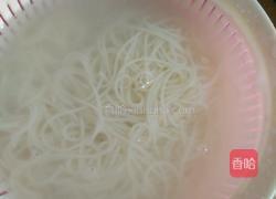 煮米粉的做法图解4
