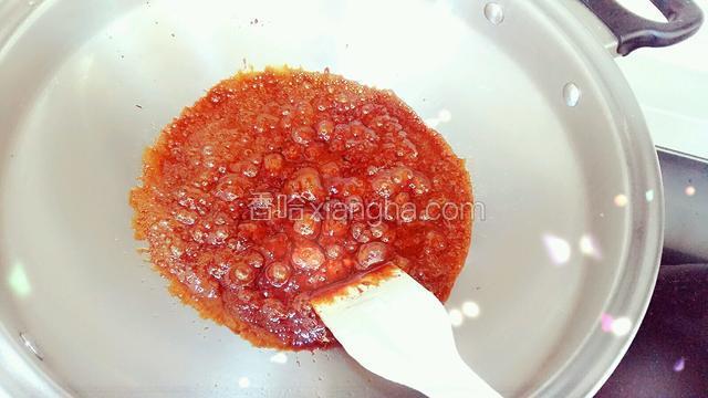 熬制出起泡