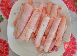 西红柿肥牛汤的做法图解1