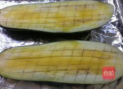 蒜烤茄子的做法图解2