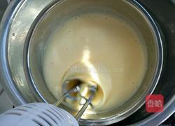 红丝绒蛋糕8寸的做法图解5