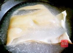 豉香猪皮焖苦瓜的做法图解2