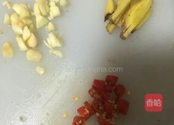 淮山炒木耳的做法图解2