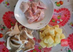 鸡翅乱炖的做法图解3