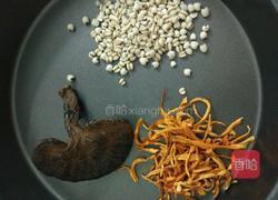 灵芝排骨汤的做法图解3