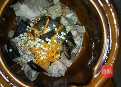 灵芝排骨汤的做法图解7