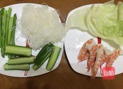 越南鲜虾米纸卷的做法图解6