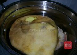 凉拌猪肘子的做法图解2