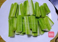 蒜泥丝瓜的做法图解2