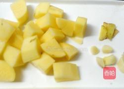 排骨土豆的做法图解2