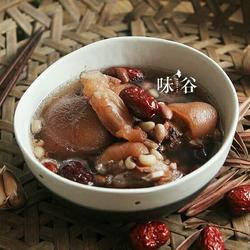 花生猪脚筋汤的做法[图]