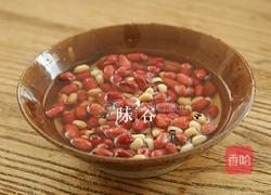 花生猪脚筋汤的做法图解3