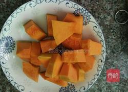 南瓜烧排骨的做法图解2