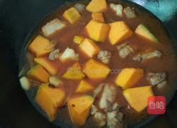 南瓜烧排骨的做法图解7