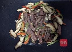 蘑菇炒牛肉的做法图解6