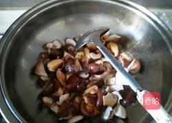 香菇燉土豆（素)的做法图解4