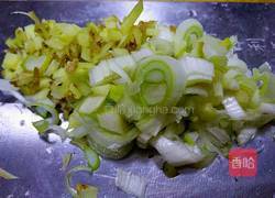 菜包子馅的做法图解2