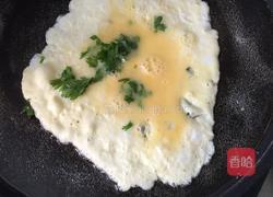 宝宝鸡蛋饼的做法图解3