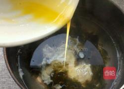 鸡蛋紫菜汤的做法图解2