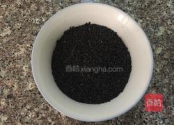 养生芝麻糊的做法图解1