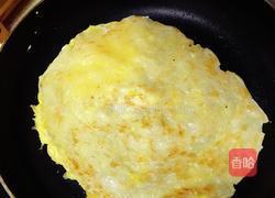 培根肉松手抓饼的做法图解3