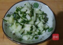 黄瓜大米粥的做法图解2