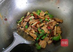 炒五花肉的做法图解5