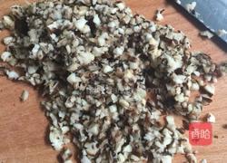 猪肉香菇饺子馅的做法图解2